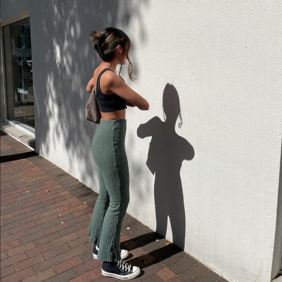 janelle_elora